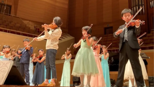 ライクキッズ運営の学童クラブ内で学ぶ 「MUSICO（ムジコ）」音楽教室主宰高嶋ちさ子氏とともに、1年間学んだ成果を大舞台で発表！ ～学童クラブ内での習い事で親も子も有意義な時間の使い方が可能に～